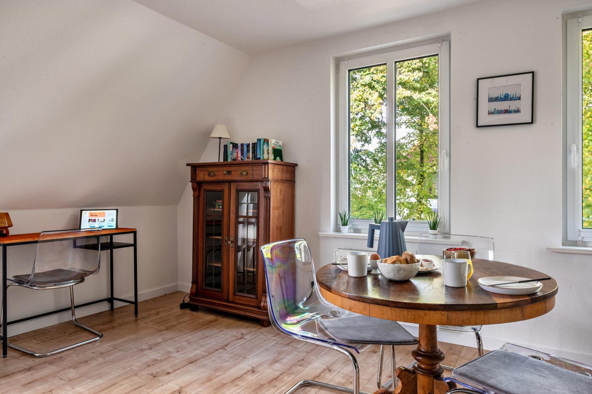 Apartment Wilhelm Нинбург Екстериор снимка